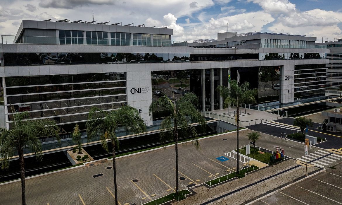 OAB Barro Preto - CNJ acaba com aposentadoria compulsória como punição máxima para juiz