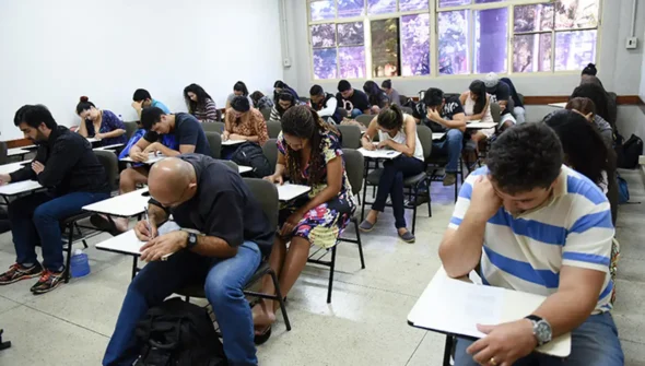 Encceja é no próximo domingo; saiba como consultar locais de provas