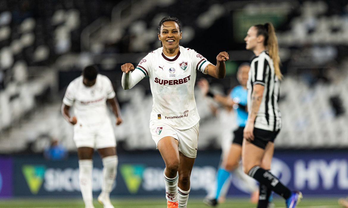 OAB Barro Preto - Fluminense domina, vence e complica Botafogo no Brasileirão Feminino