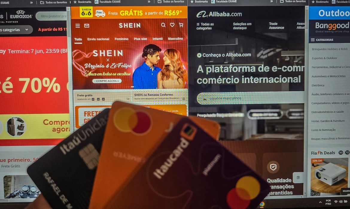 OAB Barro Preto - Governo fará esforço por fim da taxa das blusinhas, diz Durigan
