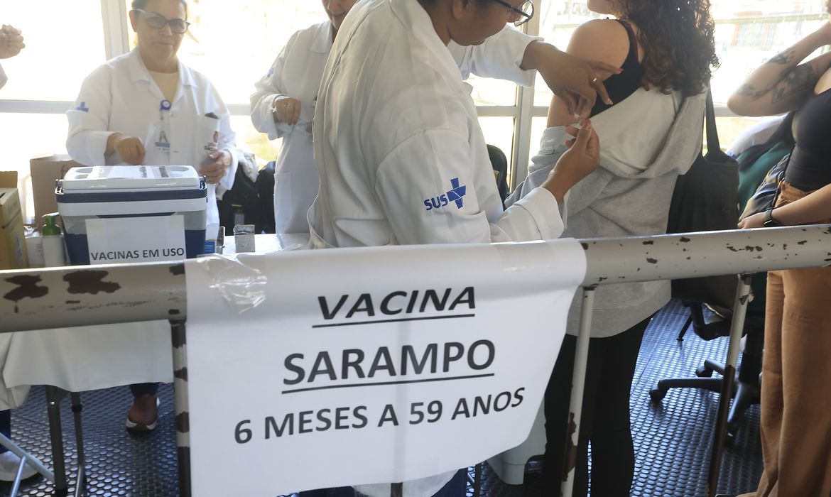 OAB Barro Preto - Mais de 795 mil vacinas contra o sarampo foram aplicadas em São Paulo