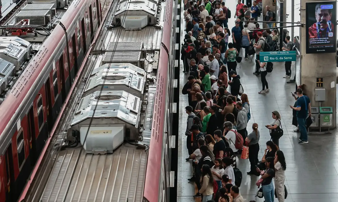 OAB Barro Preto - SP: greve na CPTM paralisa parcialmente três linhas de trens