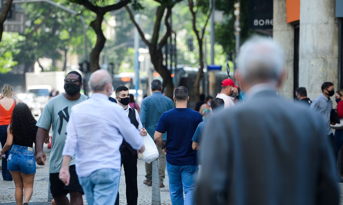 OAB Barro Preto - Para 81% dos brasileiros, é fundamental que candidato acredite em Deus
