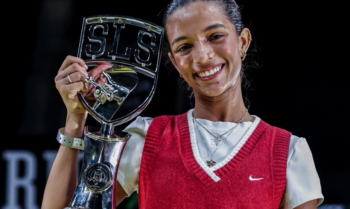 OAB Barro Preto - Rayssa é campeã da etapa carioca da Liga Internacional de Skate Street