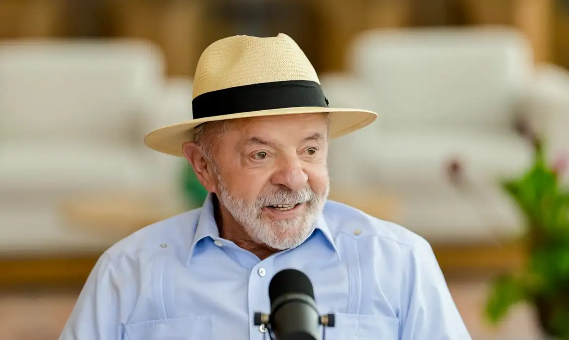 OAB Barro Preto - Pelo PT, Lula busca reeleição com foco em pautas sociais
