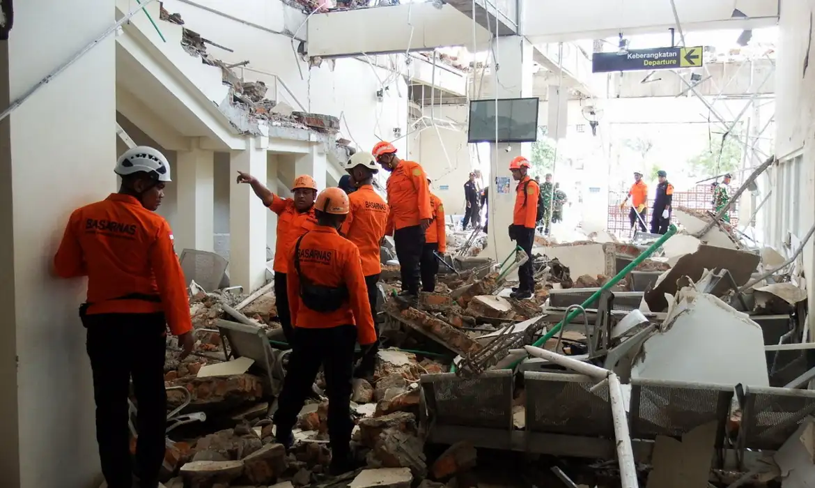 OAB Barro Preto - Indonésia: número de mortos no terremoto chega a 100