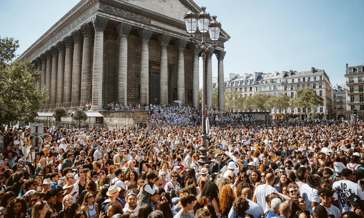 OAB Barro Preto - Lavagem de Madeleine exalta cultura afro-brasileira em Paris