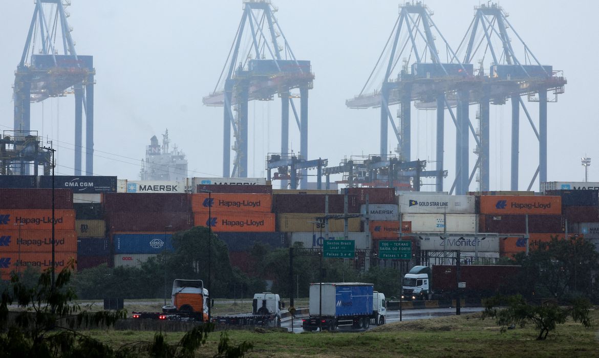 OAB Barro Preto - Empresas afetadas por tarifaço ou guerra já podem pedir empréstimo