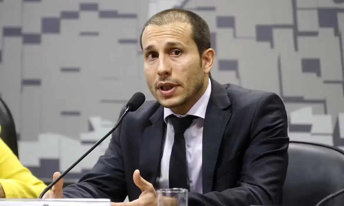 OAB Barro Preto - “Verdade prevalecerá”, diz número 2 da PF após afastamento de Andrei 