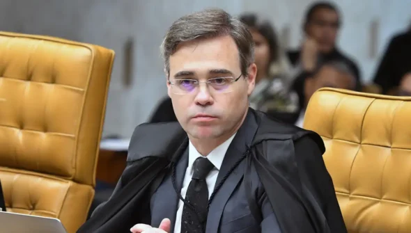 Ministro André Mendonça admite encontro com Vorcaro “uma única vez”