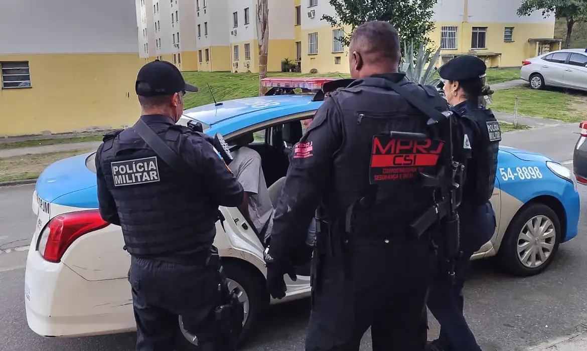 OAB Barro Preto - PMs são denunciados por cobrar policiamento privilegiado no Rio