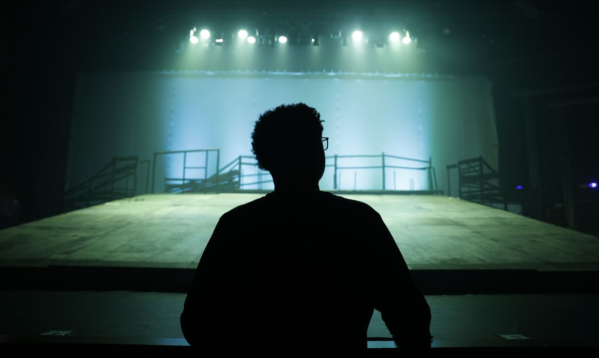 OAB Barro Preto - Coletivos de teatro terão programação gratuita em 18 cidades de SP