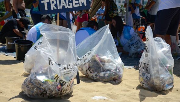 Praias de cinco estados vão receber mutirões de limpeza em setembro