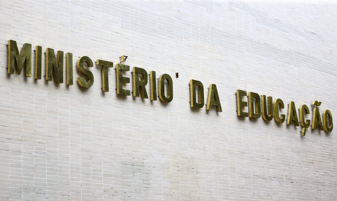 OAB Barro Preto - Pronatec oferta mais de 1,5 mil vagas nas áreas de meio ambiente