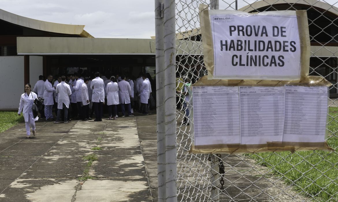 OAB Barro Preto - Revalida 2026/2: prazo de envio de diploma médico termina dia 19