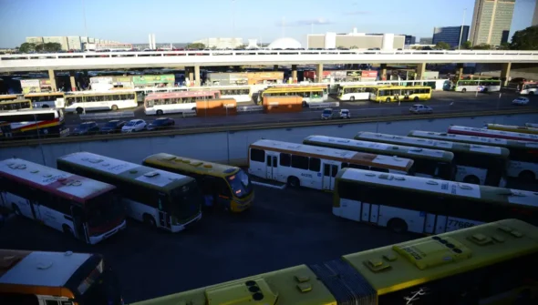 Nunes Marques cobra TREs por transporte público gratuito nas eleições