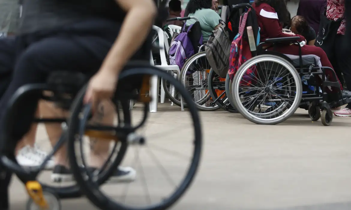OAB Barro Preto - Cargos de liderança são só 1,5% das vagas para pessoas com deficiência