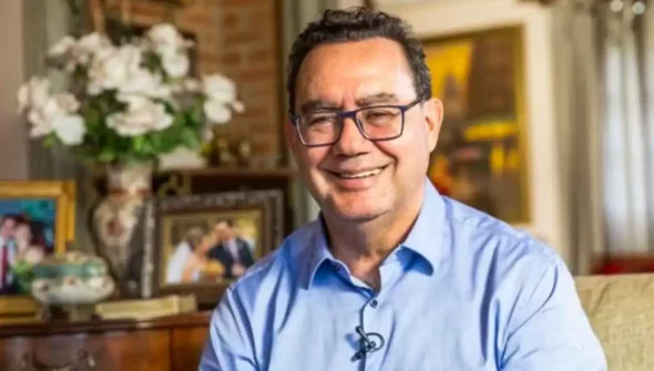 Augusto Cury propõe mandato de oito anos no STF e semipresidencialismo