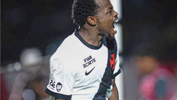 Vasco e Palmeiras avançam e se enfrentam na semi da Copa do Brasil