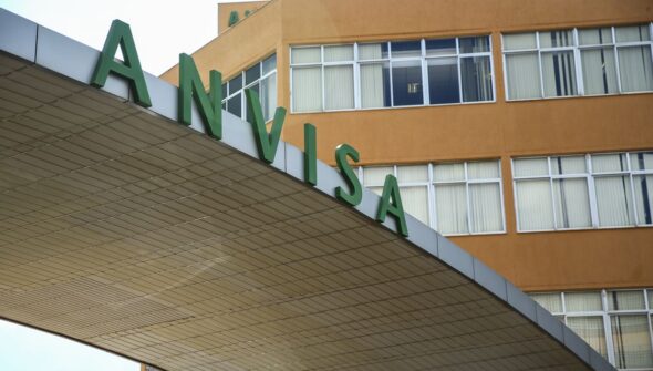 Anvisa suspende propaganda enganosa de suplementos alimentares