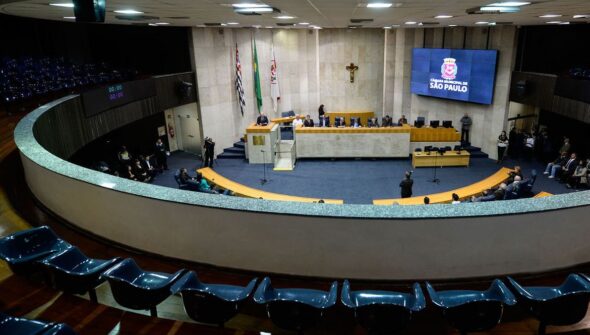 Câmara Municipal de SP discute impeachment do prefeito Ricardo Nunes