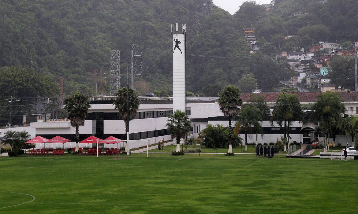 OAB Barro Preto - Santos regulariza ocupação do Centro de Treinamento Rei Pelé