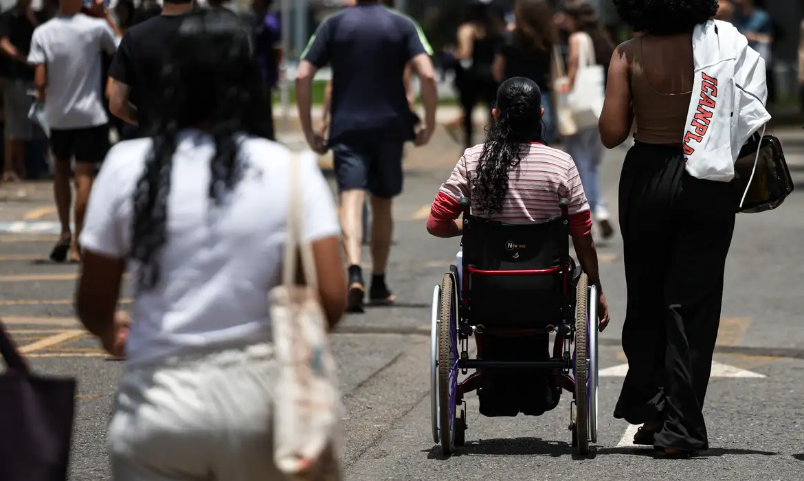 OAB Barro Preto - Enem 2026: prazo para escolher idioma da prova termina neste domingo