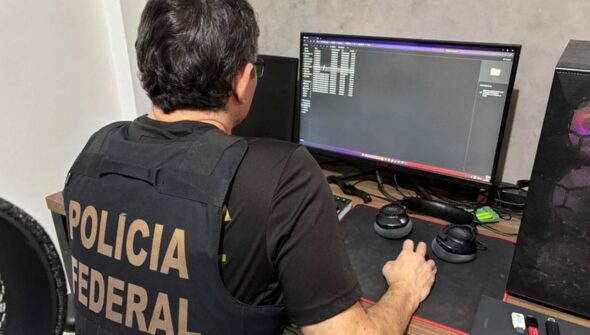 PF faz ação para prender 23 envolvidos com facção criminosa no Rio