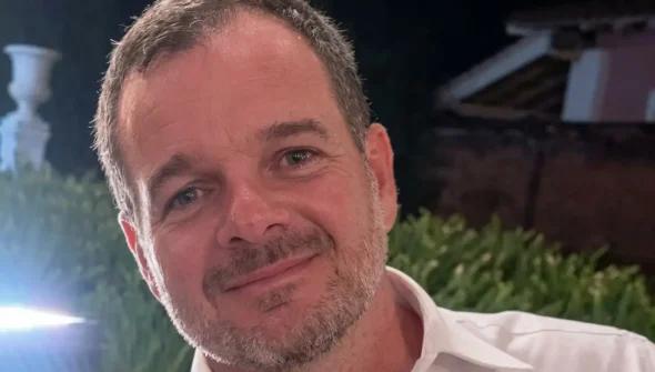 Juiz é encontrado morto dentro de veículo em chamas no interior de SP
