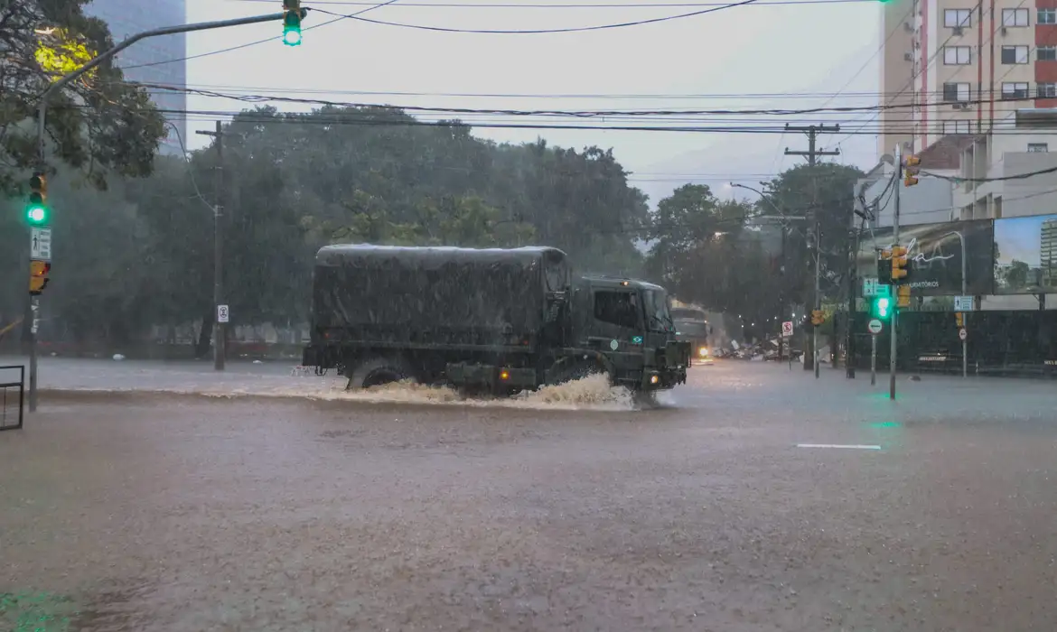 OAB Barro Preto - Inmet alerta para grande perigo de tempestade no Sul do país
