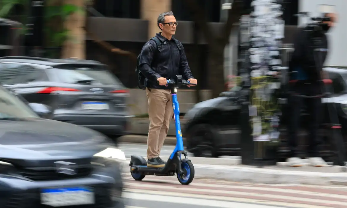 OAB Barro Preto - Prefeitura de SP começa a fiscalizar bicicletas e patinetes elétricos