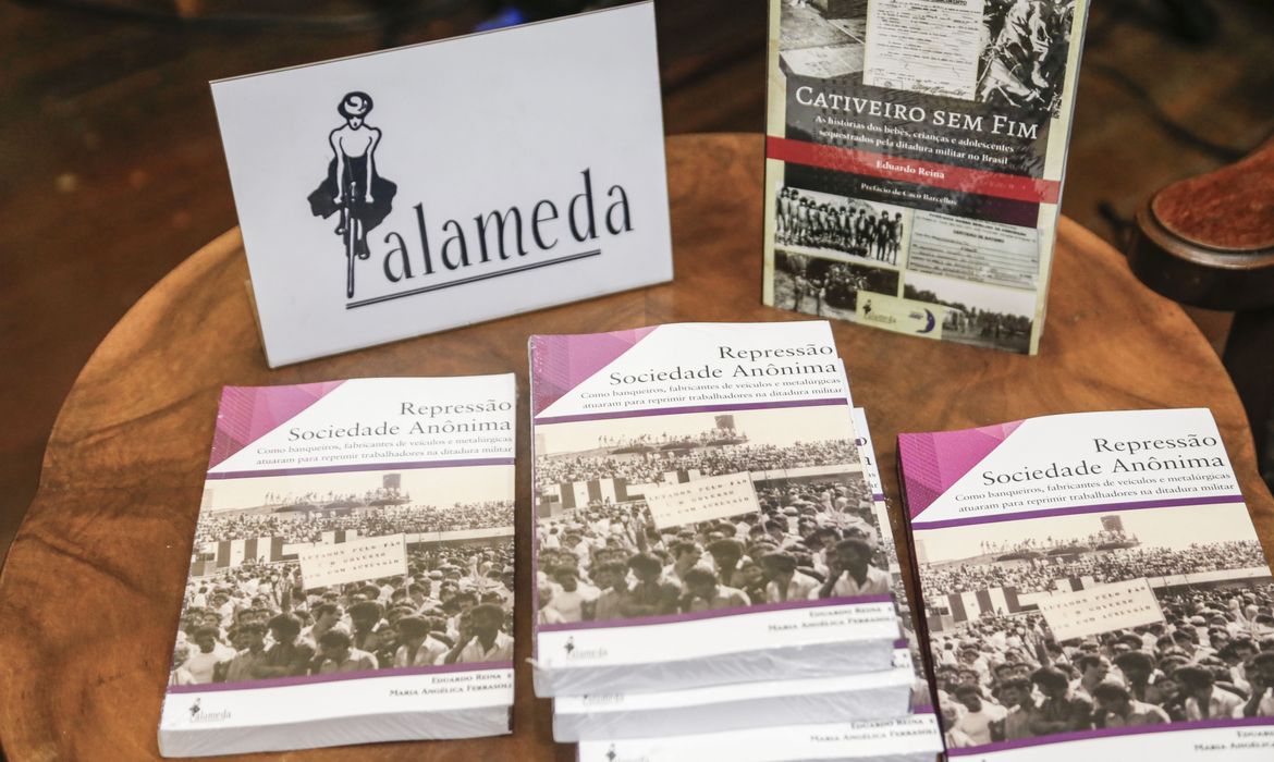 OAB Barro Preto - Livro conta como montadoras ajudaram a manter ditadura no Brasil