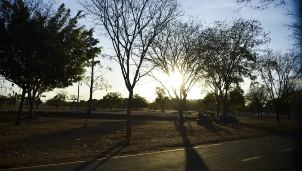 Calor e chuva persistem em grande parte do país