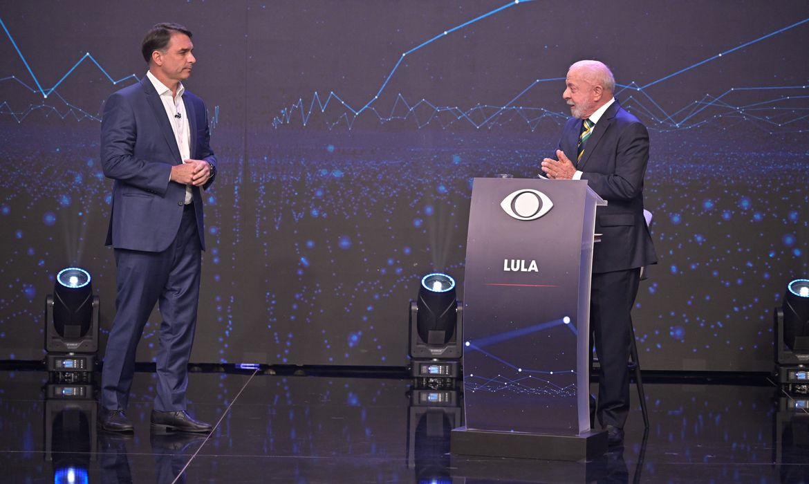 OAB Barro Preto - Campanha de Lula apresenta acordo com Flávio para abrir sigilos