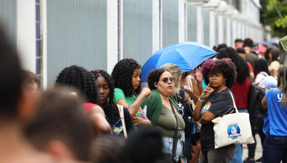Enem: mulheres e pardos lideram inscrições; confira o painel do Inep