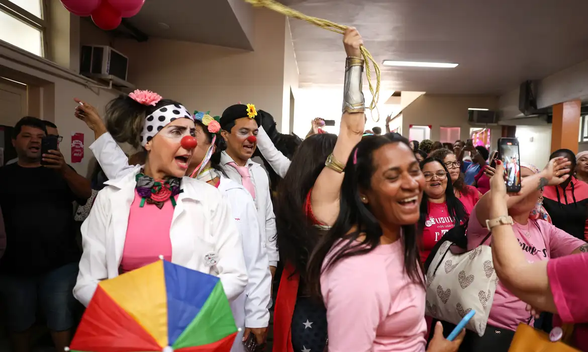 OAB Barro Preto - Outubro Rosa: tratamento termina, mas medo do câncer pode permanecer