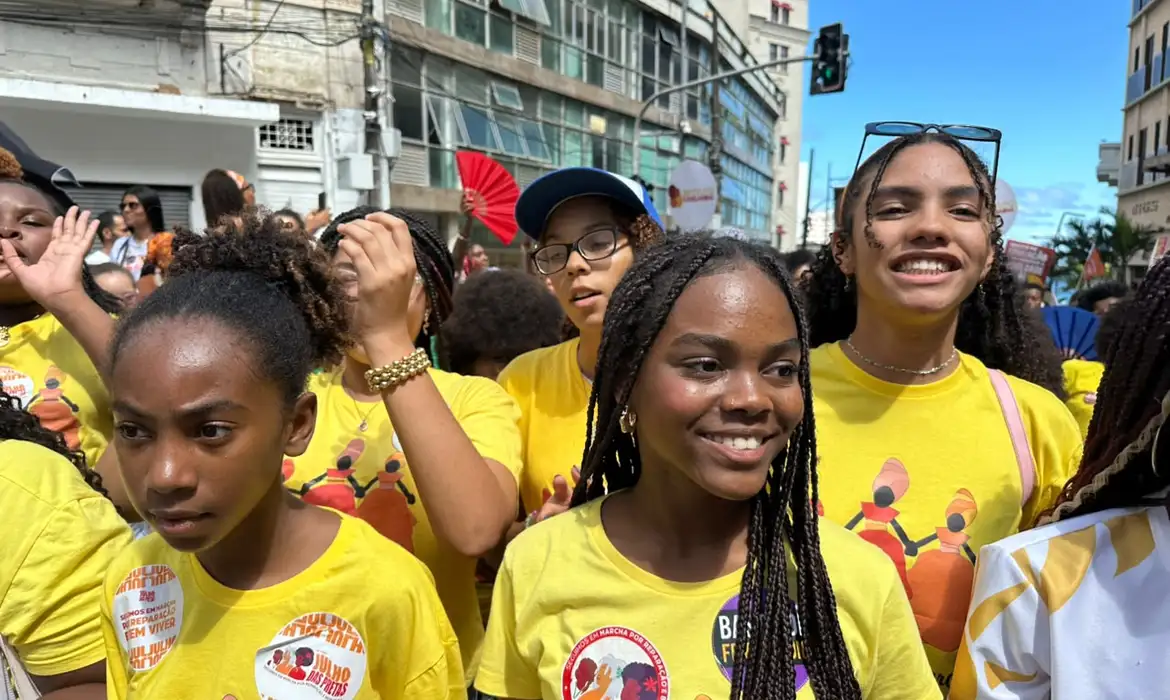 OAB Barro Preto - Programa Marielle Franco abre edital para apoiar mulheres negras